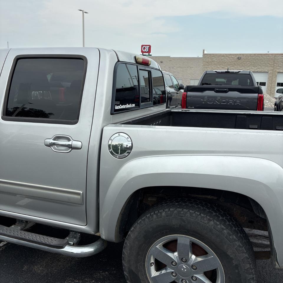 Chevrolet Colorado 4WD Crew Cab 126.0" LT w/2LT 2011