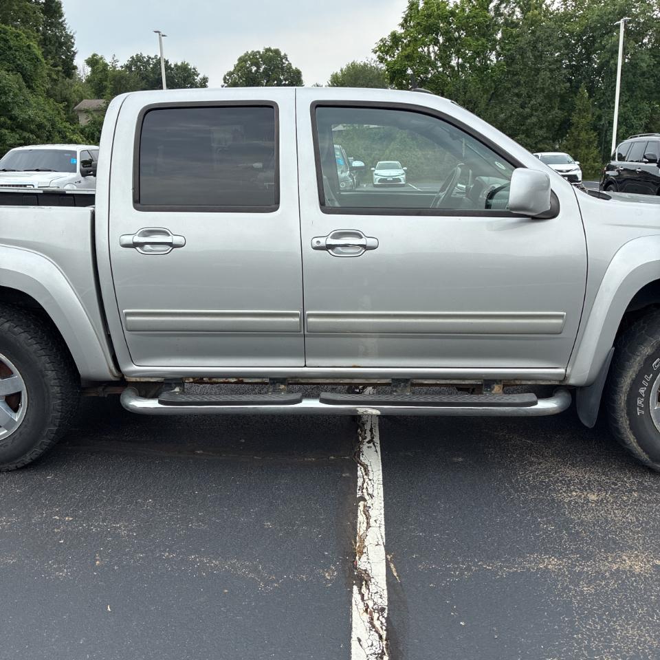 Chevrolet Colorado 4WD Crew Cab 126.0" LT w/2LT 2011