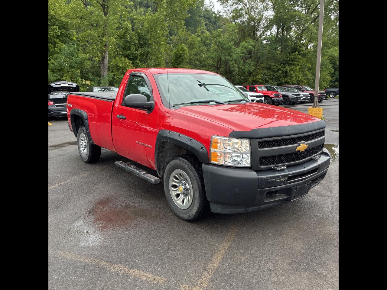 Chevrolet Silverado 1500 4WD Reg Cab 133.0" Work Truck 2012