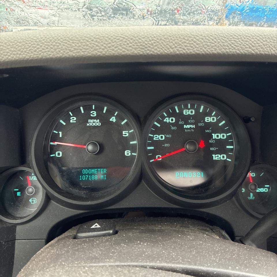 Chevrolet Silverado 1500 4WD Reg Cab 133.0" Work Truck 2012