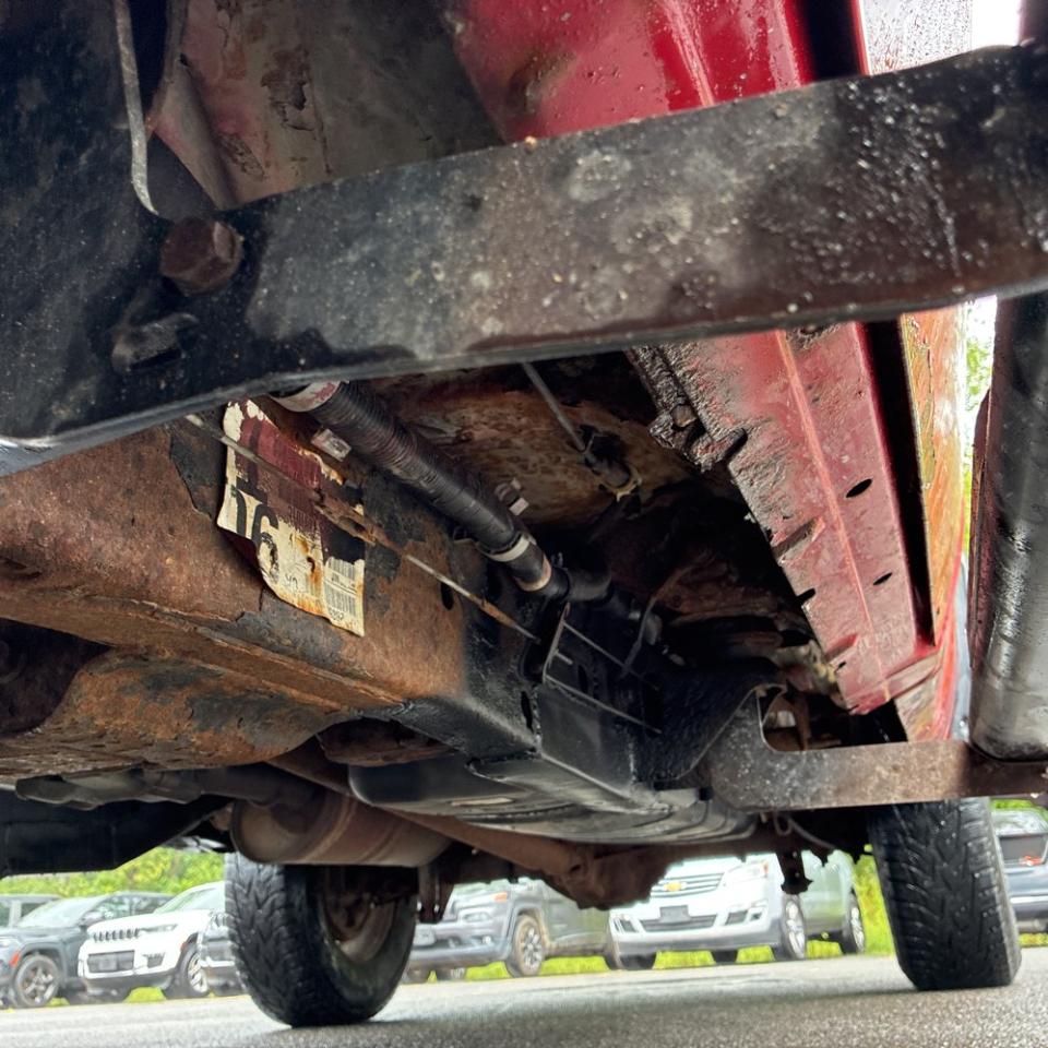 Chevrolet Silverado 1500 4WD Reg Cab 133.0" Work Truck 2012