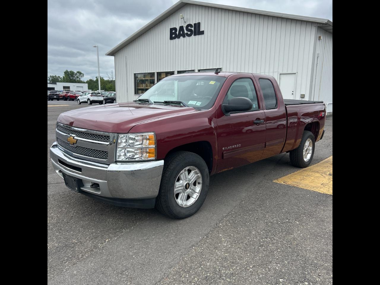 Chevrolet Silverado 1500 4WD Ext Cab 143.5" LT 2013