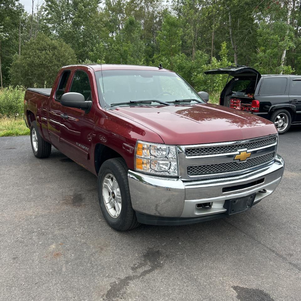 Chevrolet Silverado 1500 4WD Ext Cab 143.5" LT 2013