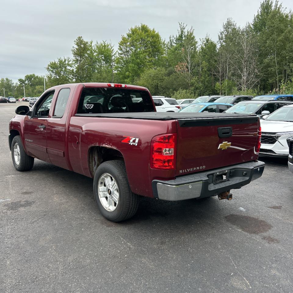 Chevrolet Silverado 1500 4WD Ext Cab 143.5" LT 2013