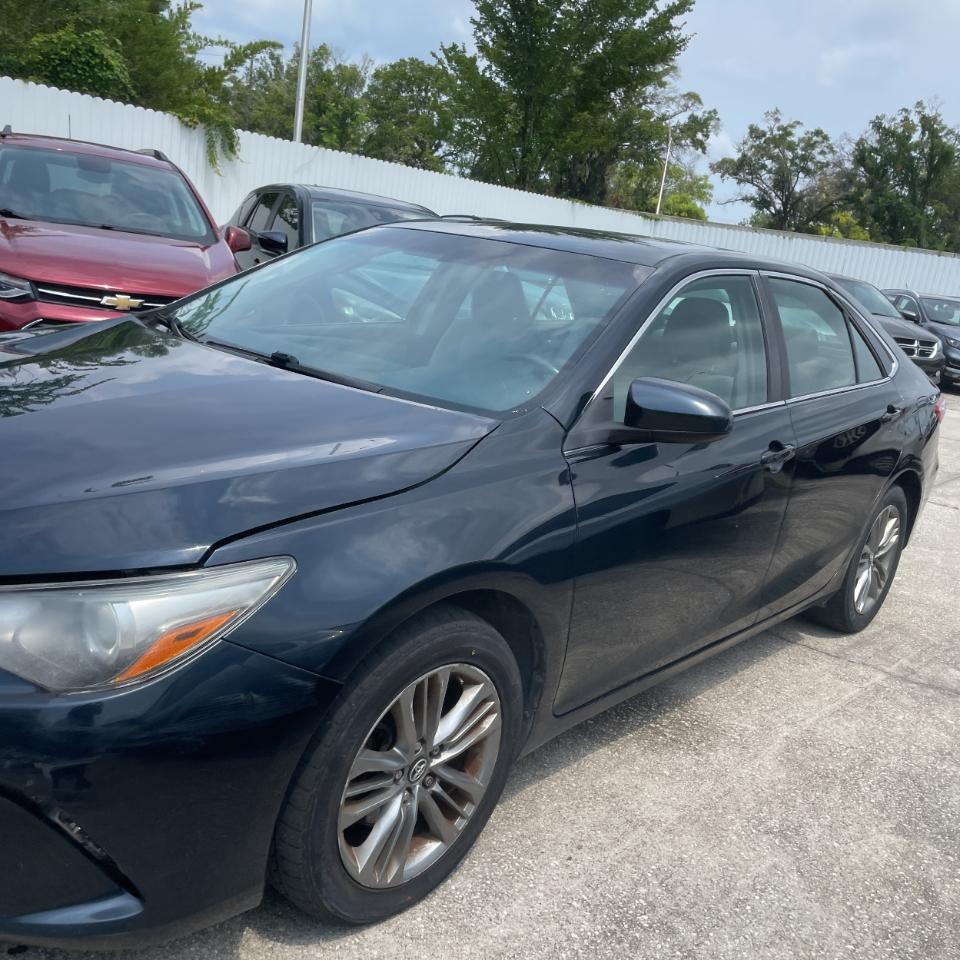 Toyota Camry XLE Auto (Natl) 2017