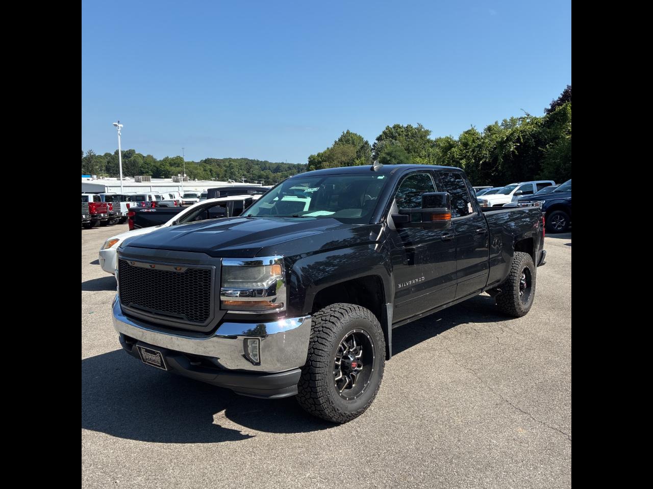 Chevrolet Silverado 1500 4WD Double Cab 143.5" LT w/1LT 2016