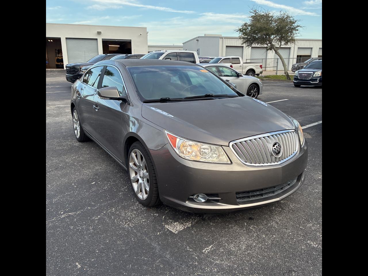 Buick LaCrosse 4dr Sdn CXS 3.6L 2010