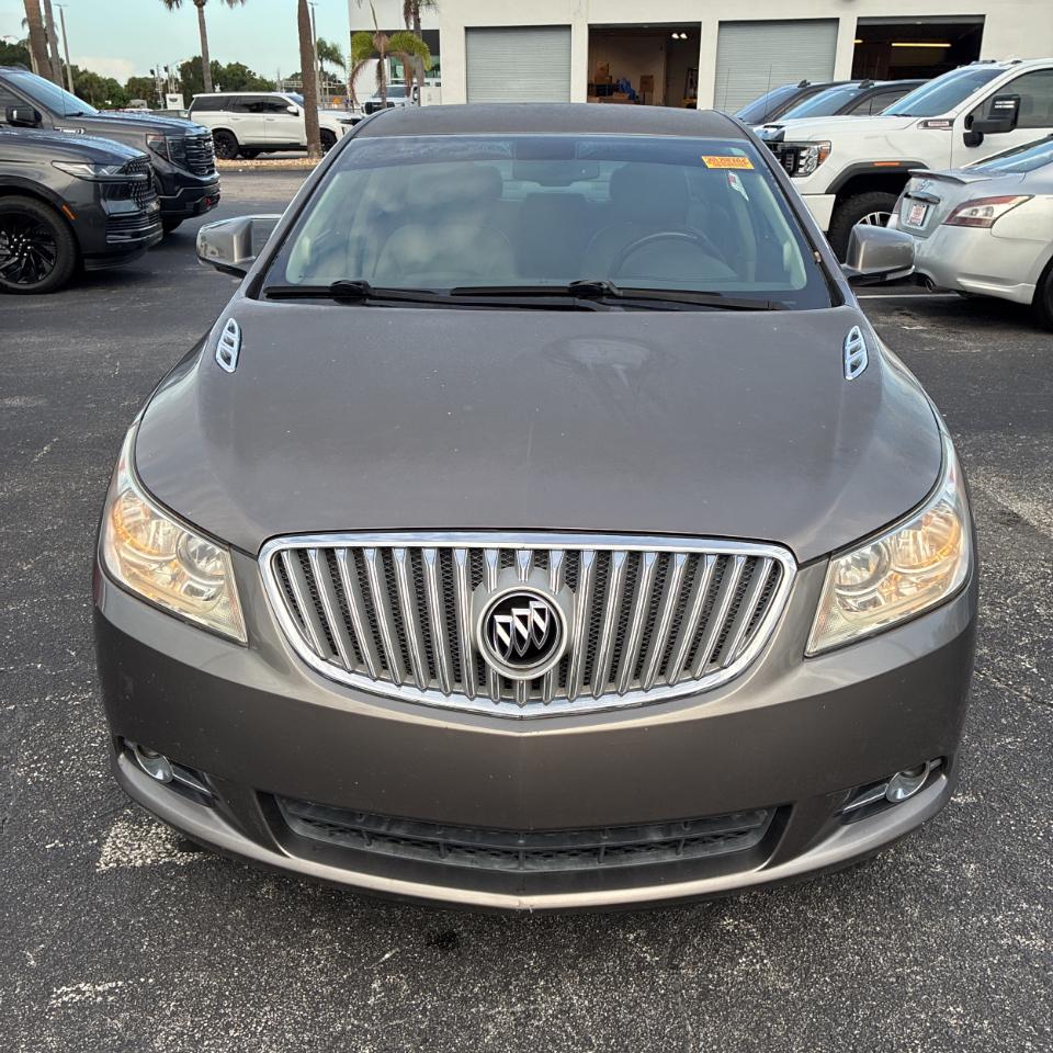 Buick LaCrosse 4dr Sdn CXS 3.6L 2010