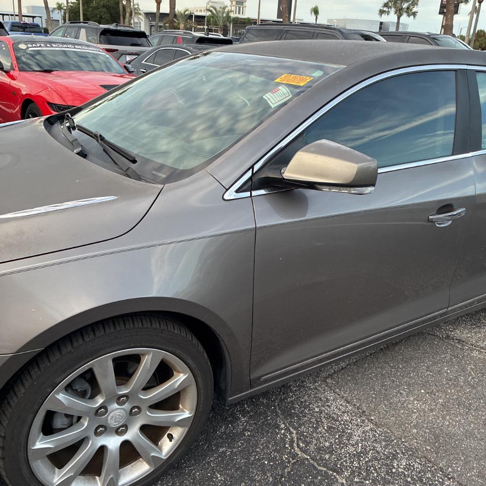 Buick LaCrosse 4dr Sdn CXS 3.6L 2010