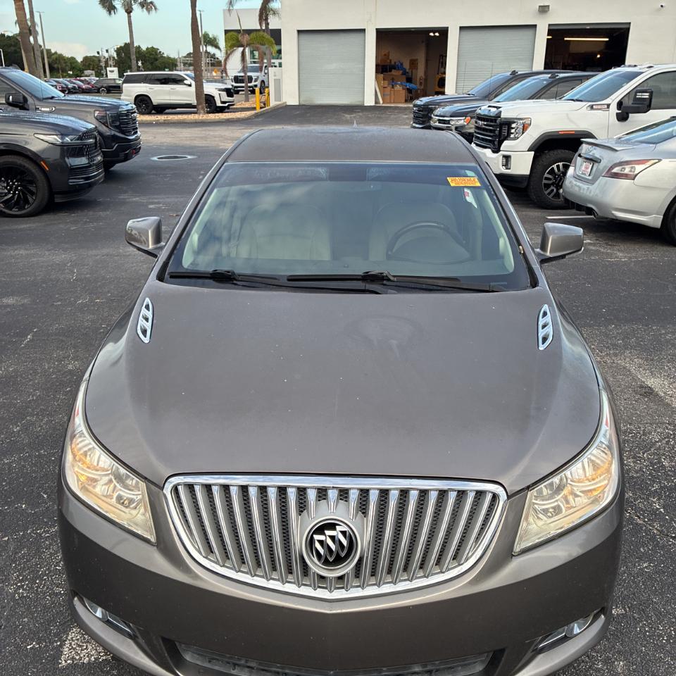 Buick LaCrosse 4dr Sdn CXS 3.6L 2010