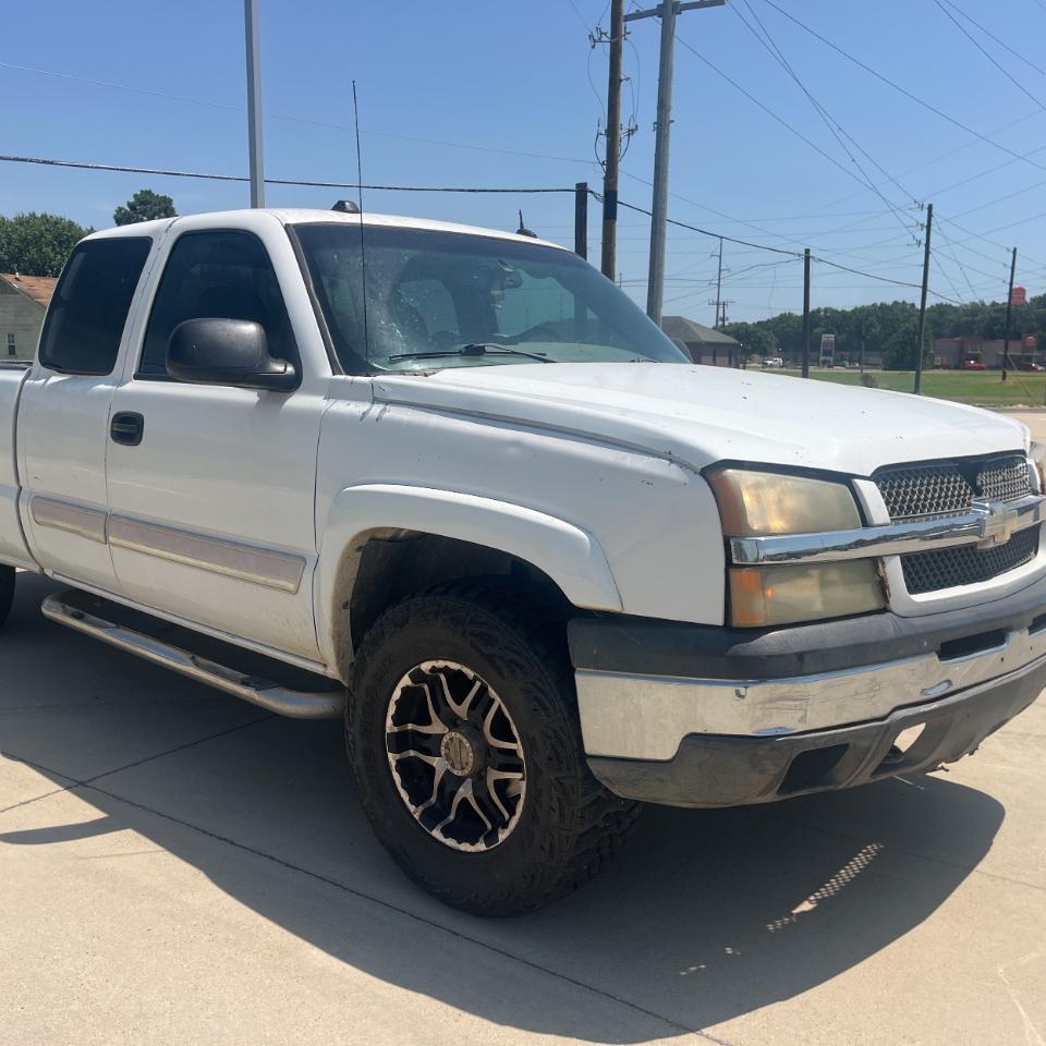 Chevrolet Silverado 1500 Ext Cab 143.5" WB 4WD Z71 2004