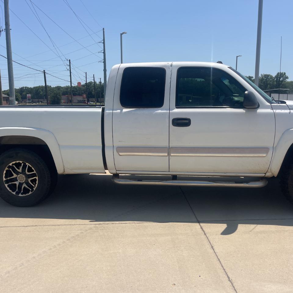 Chevrolet Silverado 1500 Ext Cab 143.5" WB 4WD Z71 2004