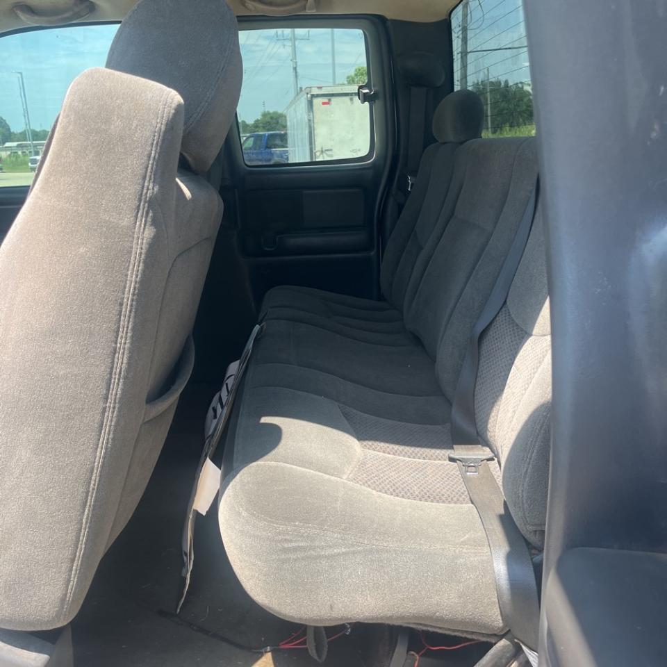 Chevrolet Silverado 1500 Ext Cab 143.5" WB 4WD Z71 2004