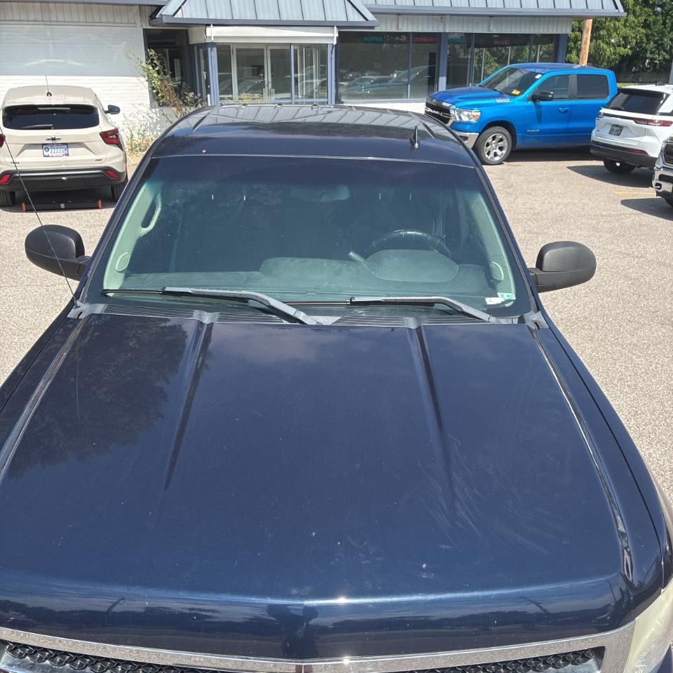 Chevrolet Silverado 1500 4WD Ext Cab 143.5" LT 2011