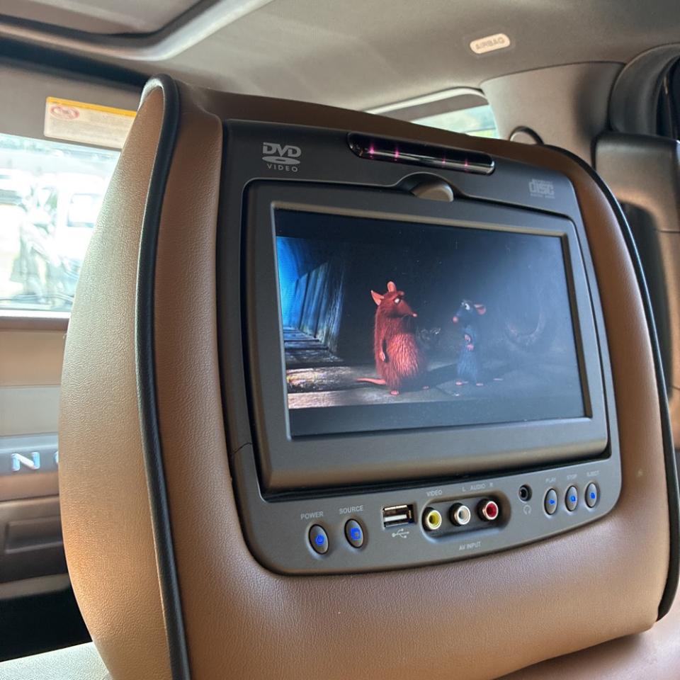 Lincoln Navigator 4WD 4dr 2013
