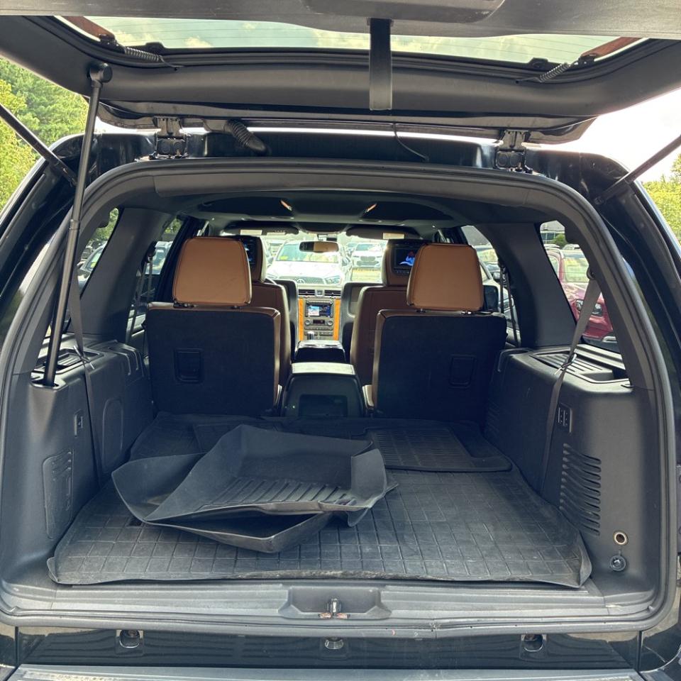 Lincoln Navigator 4WD 4dr 2013