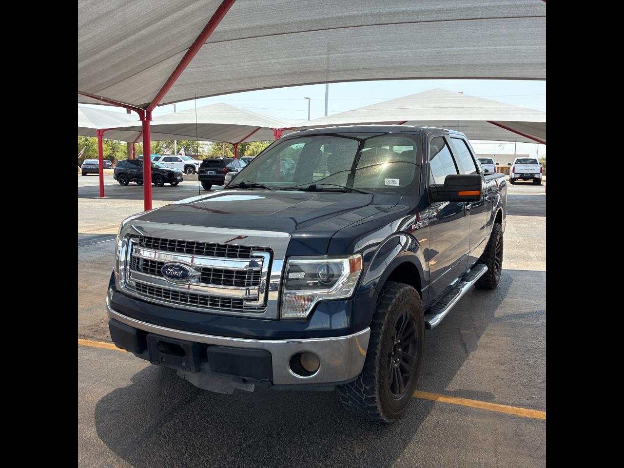 Ford F-150 4WD SuperCrew 145" XL 2014