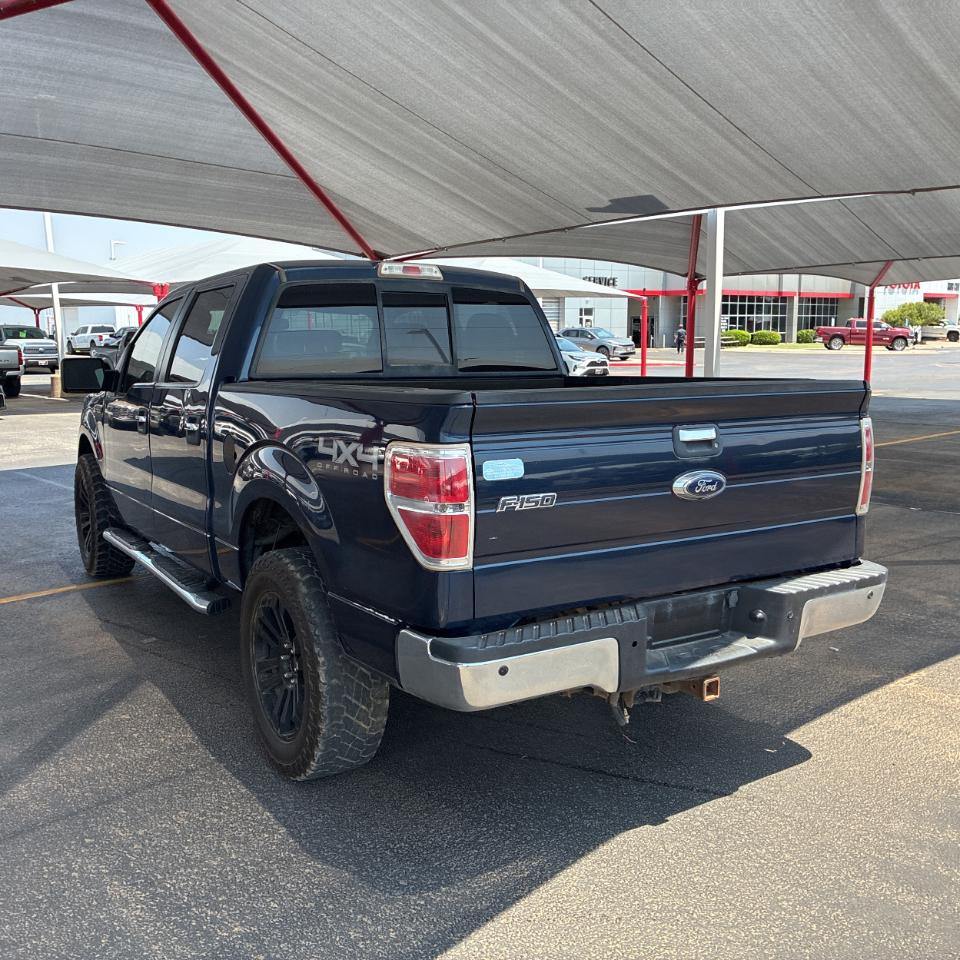 Ford F-150 4WD SuperCrew 145" XL 2014