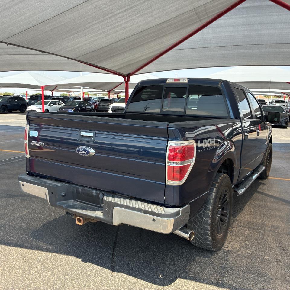 Ford F-150 4WD SuperCrew 145" XL 2014