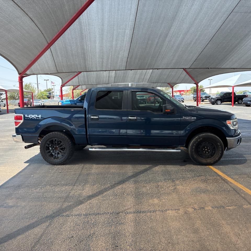 Ford F-150 4WD SuperCrew 145" XL 2014