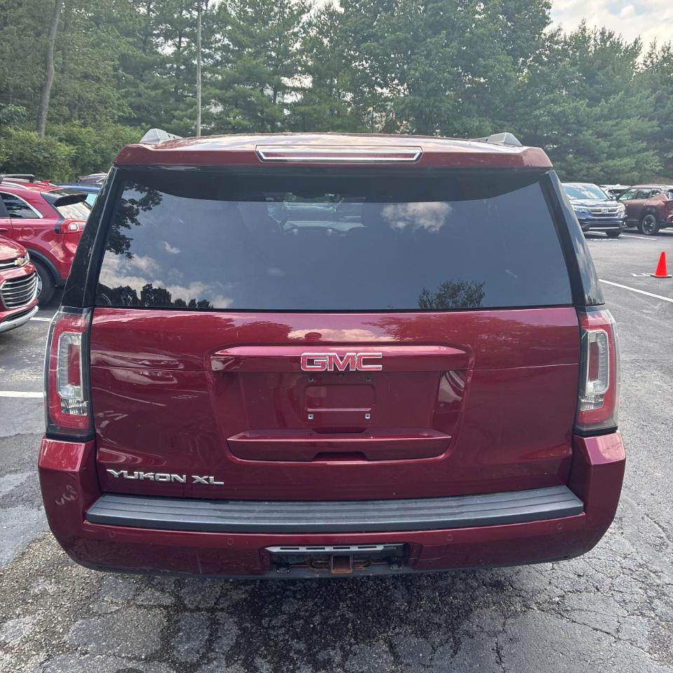 GMC Yukon XL 4WD 4dr SLT 2018