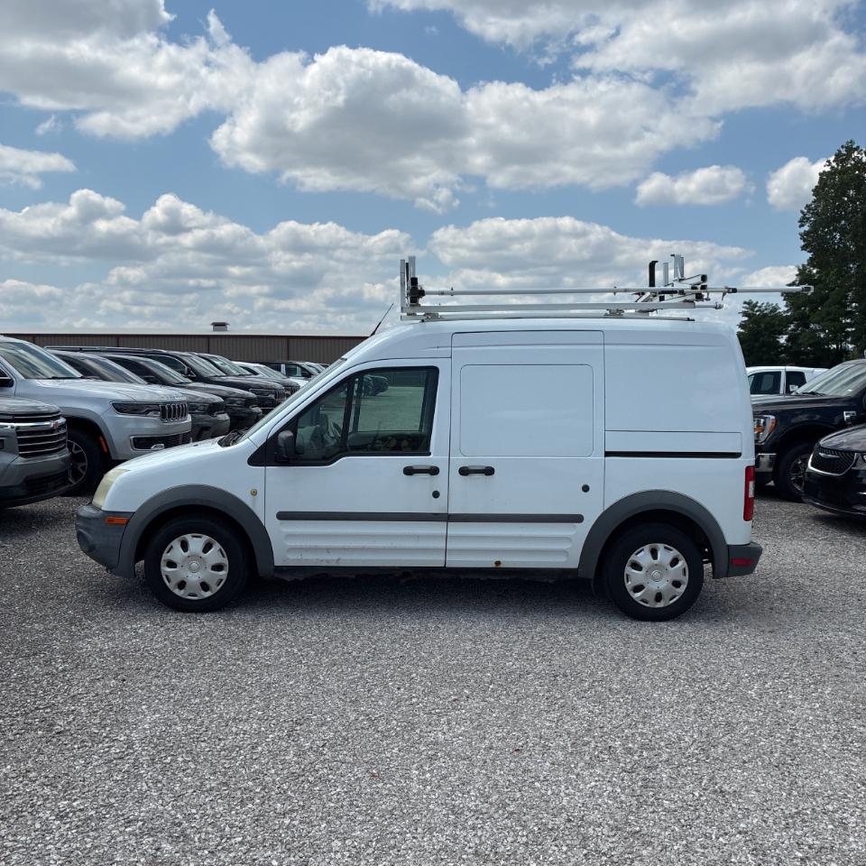Ford Transit Connect 114.6" XL w/o side or rear door glass 2011
