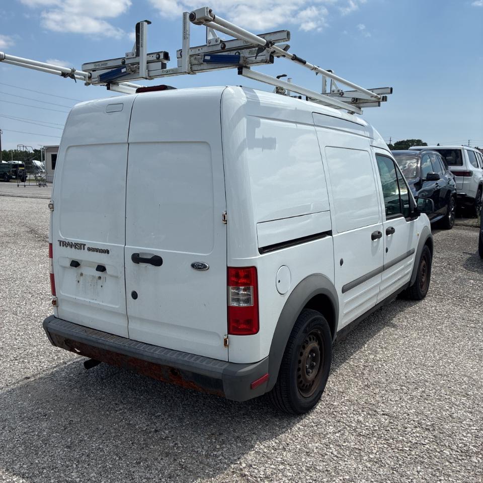 Ford Transit Connect 114.6" XL w/o side or rear door glass 2011