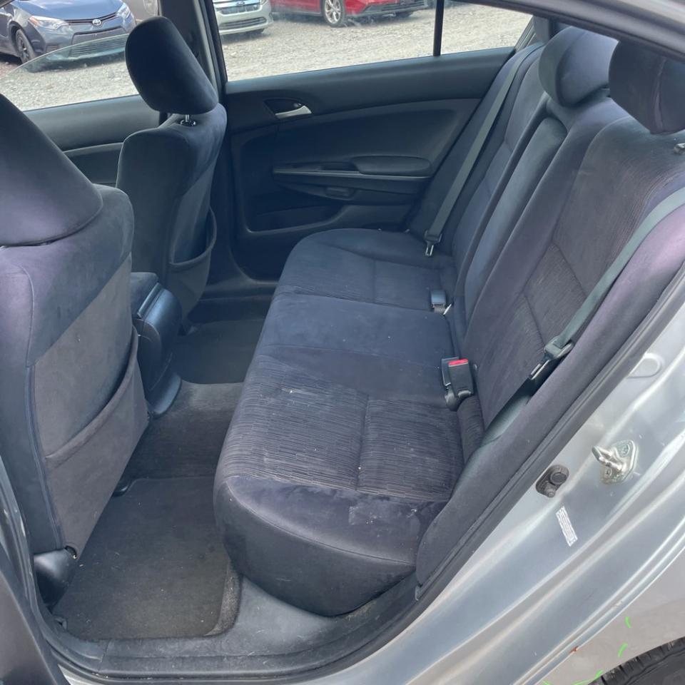 Honda Accord Sdn 4dr I4 Auto LX 2012