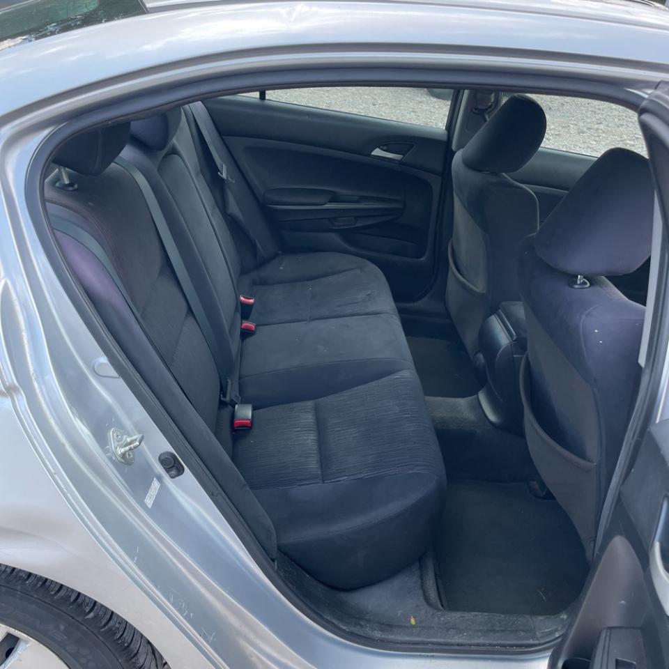 Honda Accord Sdn 4dr I4 Auto LX 2012