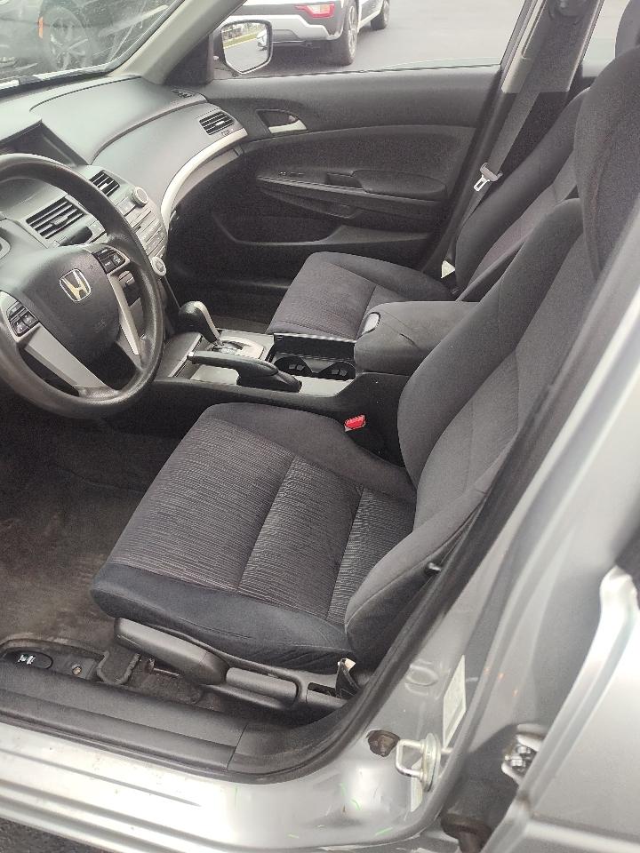 Honda Accord Sdn 4dr I4 Auto LX 2012