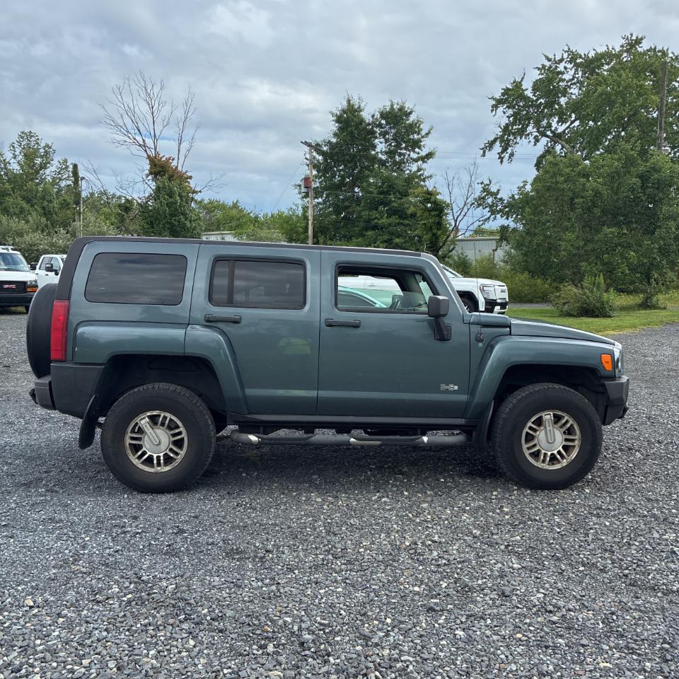 HUMMER H3 4dr 4WD SUV 2006