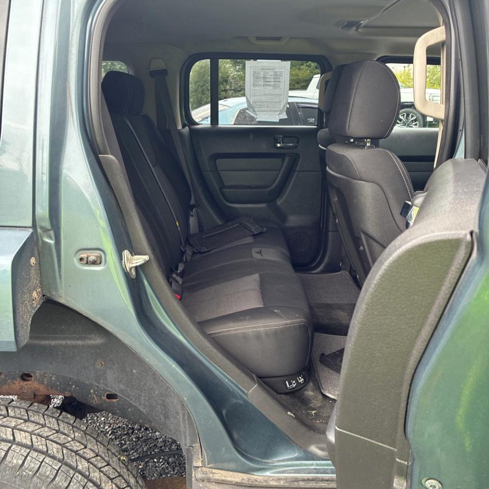 HUMMER H3 4dr 4WD SUV 2006