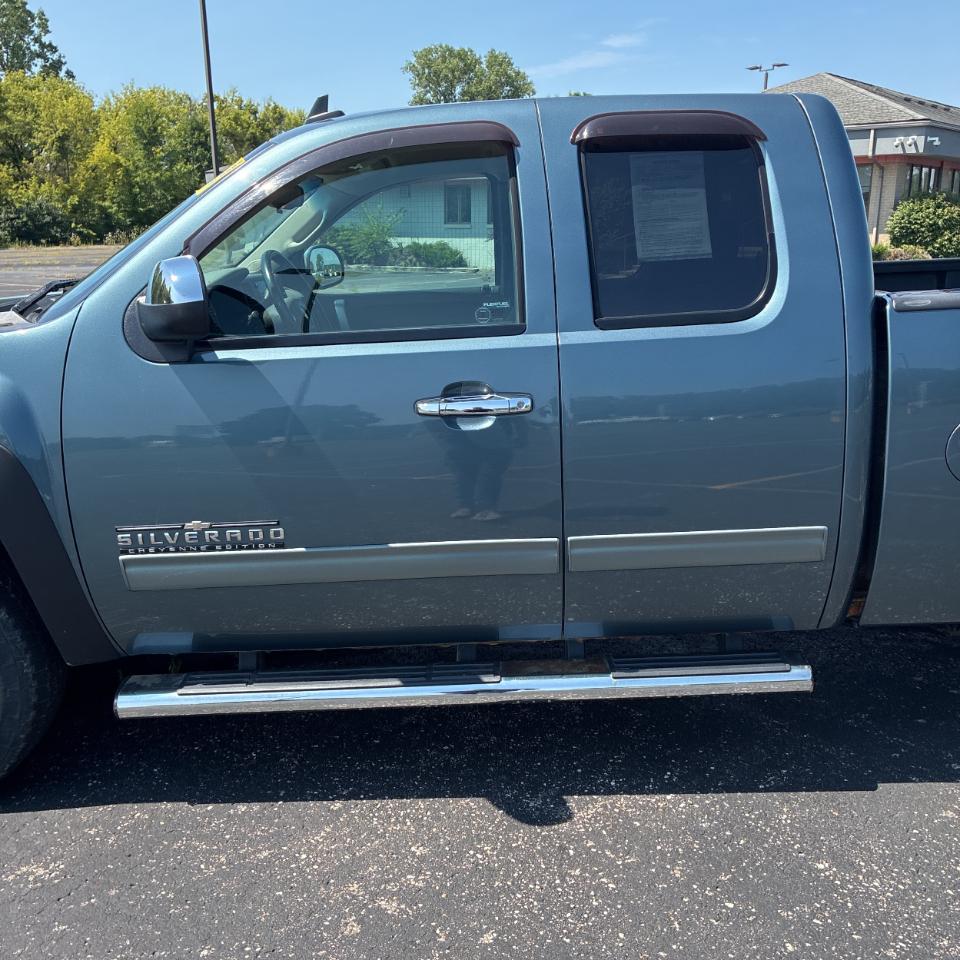 Chevrolet Silverado 1500 4WD Ext Cab 143.5" LS 2012