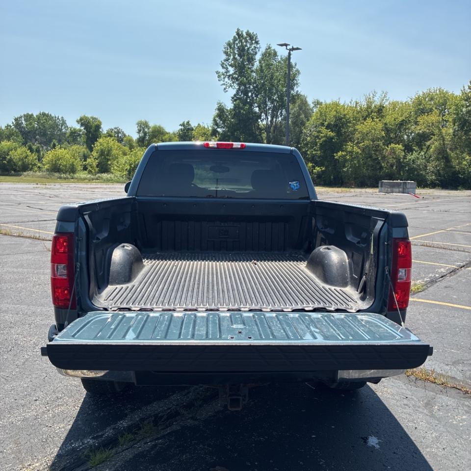 Chevrolet Silverado 1500 4WD Ext Cab 143.5" LS 2012
