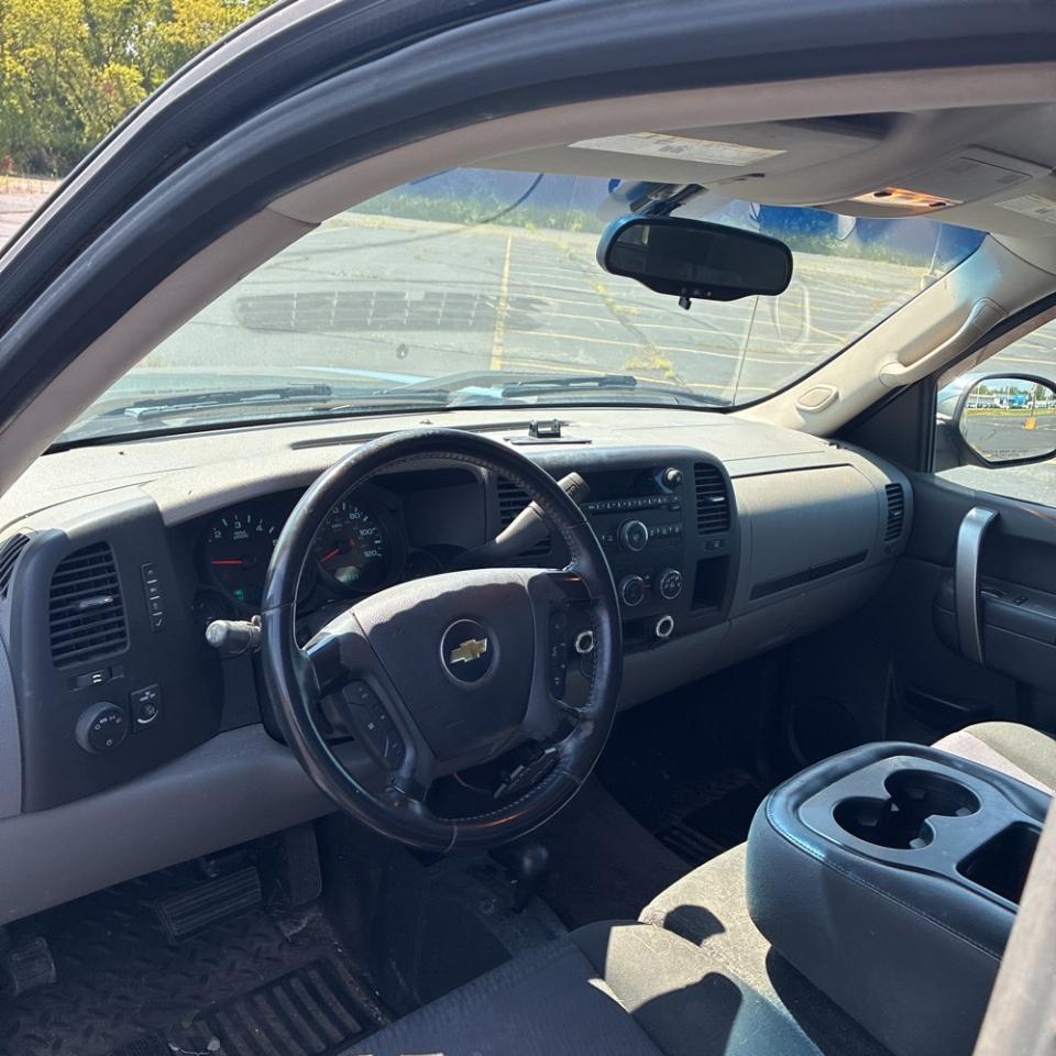 Chevrolet Silverado 1500 4WD Ext Cab 143.5" LS 2012