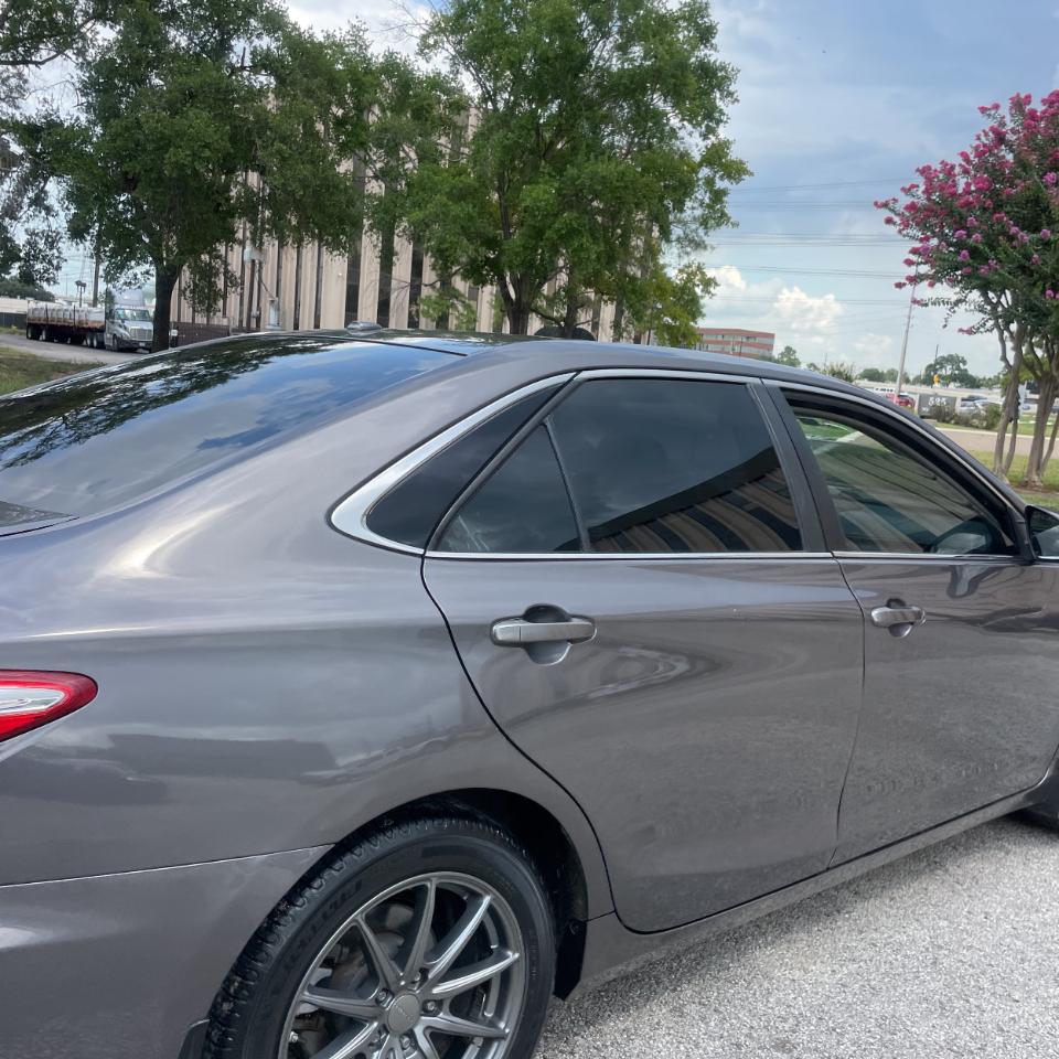 Toyota Camry 4dr Sdn I4 Auto XLE (Natl) 2015