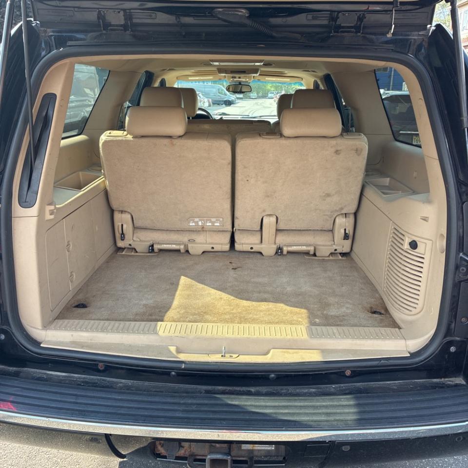 Chevrolet Suburban 4WD 4dr 1500 LTZ 2013
