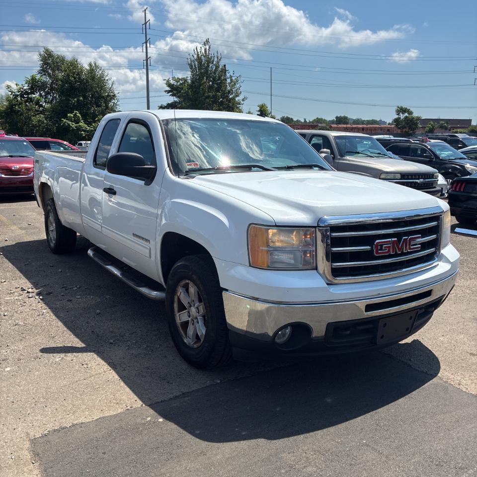 GMC Sierra 1500 4WD Ext Cab 157.5" SLE 2013