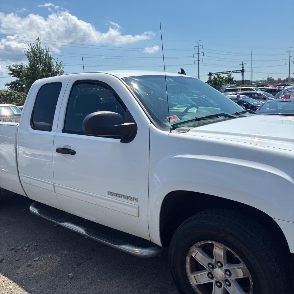 GMC Sierra 1500 4WD Ext Cab 157.5" SLE 2013