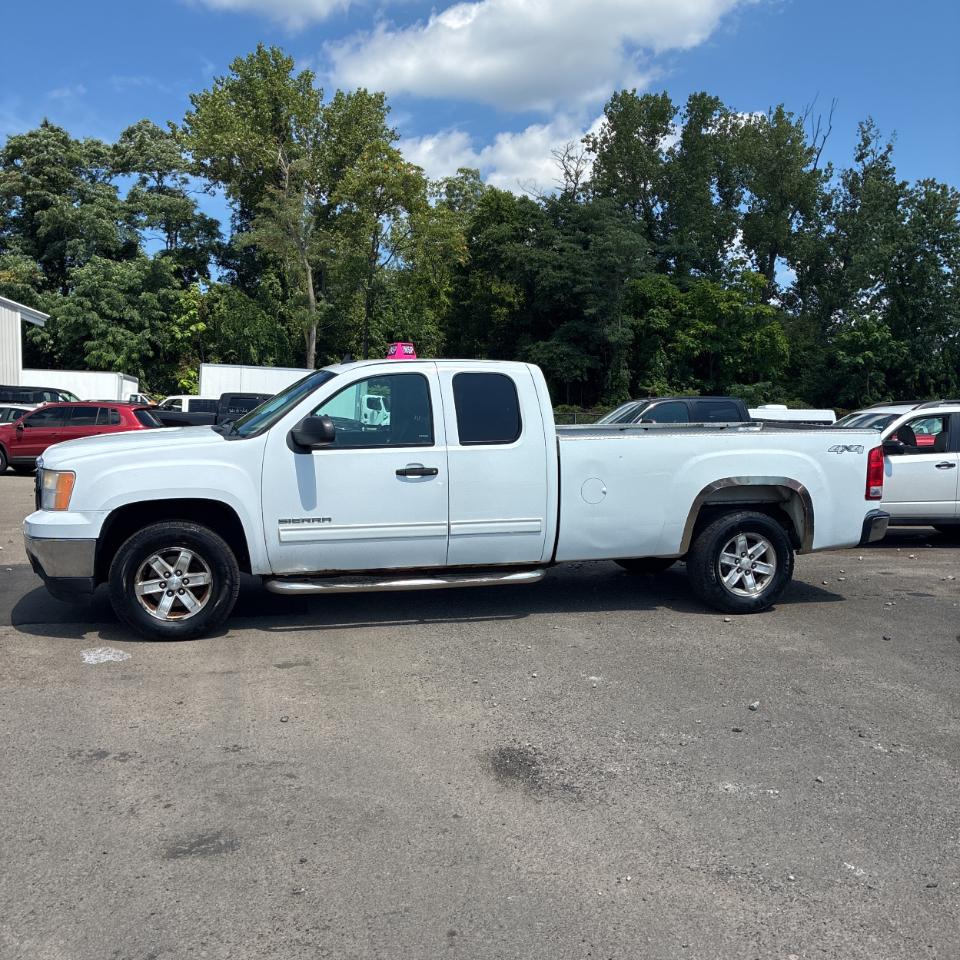 GMC Sierra 1500 4WD Ext Cab 157.5" SLE 2013