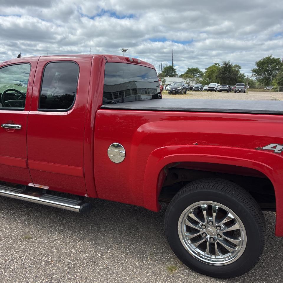Chevrolet Silverado 1500 4WD Ext Cab 143.5" LT w/1LT 2007