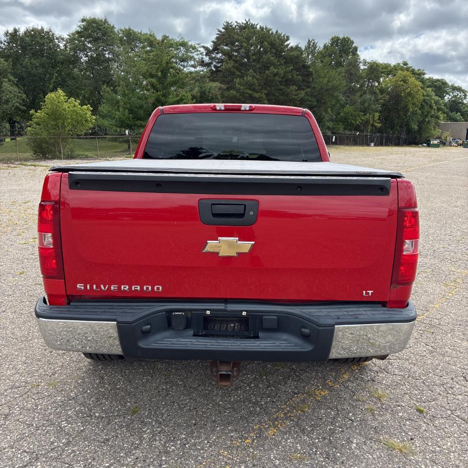 Chevrolet Silverado 1500 4WD Ext Cab 143.5" LT w/1LT 2007