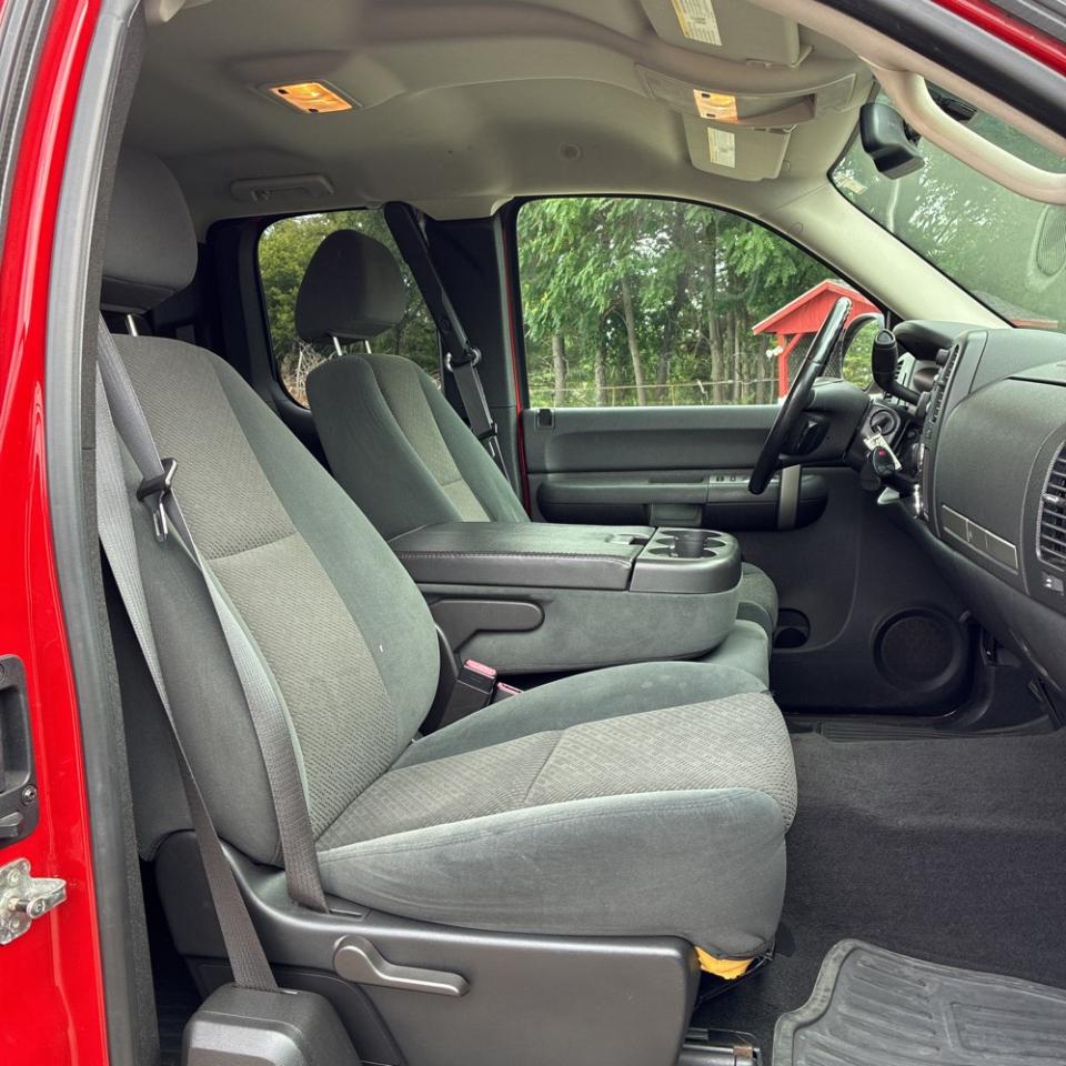 Chevrolet Silverado 1500 4WD Ext Cab 143.5" LT w/1LT 2007