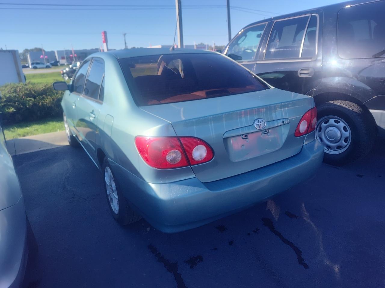 Toyota Corolla 4dr Sdn LE Auto 2006