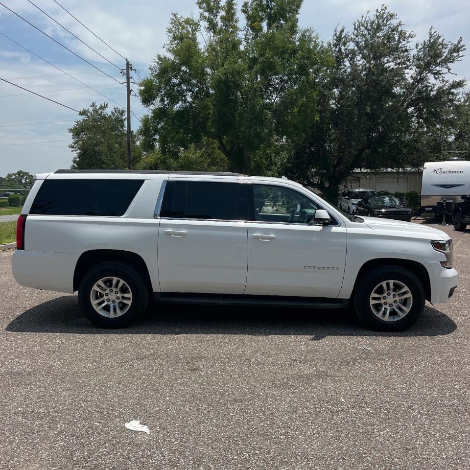 Chevrolet Suburban 4WD 4dr 1500 LT 2019