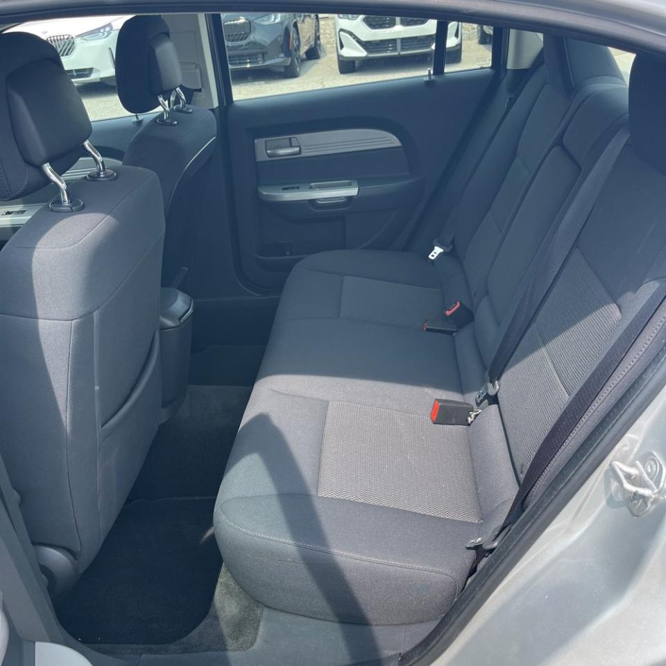 Chrysler Sebring 4dr Sdn Touring 2010