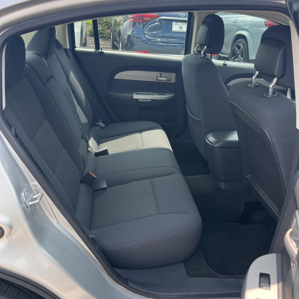 Chrysler Sebring 4dr Sdn Touring 2010