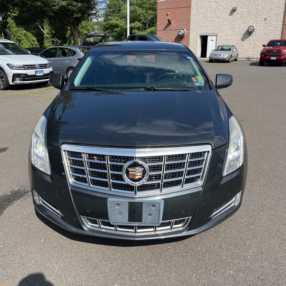 Cadillac XTS 4dr Sdn Luxury AWD 2015