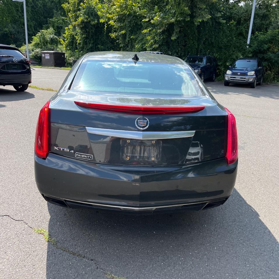 Cadillac XTS 4dr Sdn Luxury AWD 2015