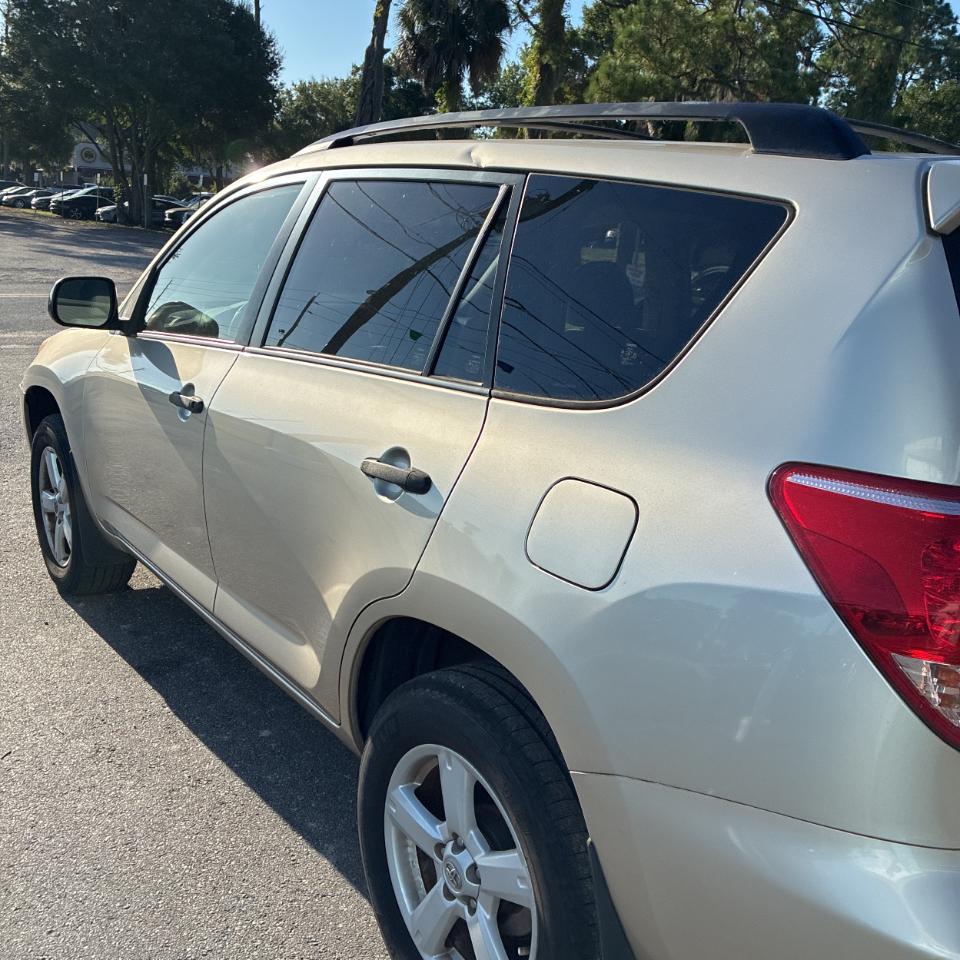 Toyota RAV4 FWD 4dr V6 5-Spd AT (Natl) 2008